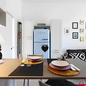 Apartment Design District -, Milan